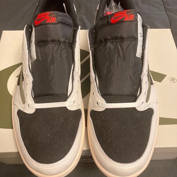 Air Jordan 1 Low Travis Scott Olive main image 6